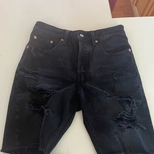 Levi’s 501 denim shorts size 26